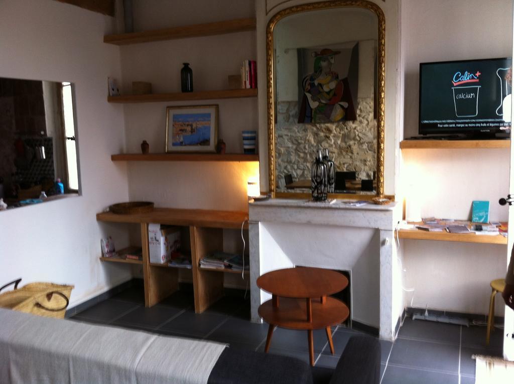 Ferienwohnung Adoramaar- Le Loft Marseilles Zimmer foto
