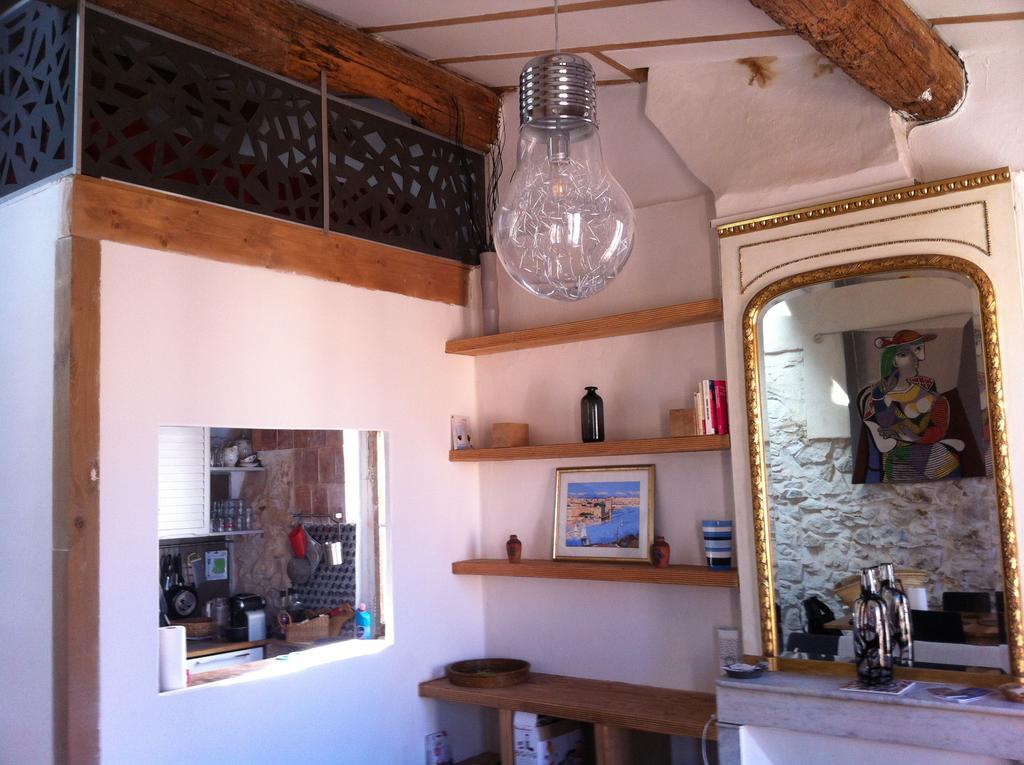 Ferienwohnung Adoramaar- Le Loft Marseilles Zimmer foto